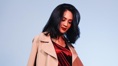 Inspirasi Baju Kerja Wanita ala Drama Korea