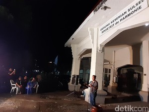 Seniman Sulsel Deklarasi 2020 Tahun Kesenian di Gedung Societeit de Harmonie