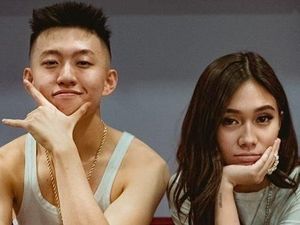 NIKI dan Rich Brian Ungkap Makanan Favorit Waktu Kecil, Indonesia Banget!