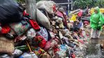 Habis Banjir Terbitlah Gunungan Sampah