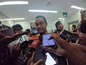 Teken Pergub Larang Kantong Plastik, Anies: Imbauan untuk Kurangi Limbah