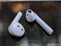 Wujud Earphone TWS Murah Realme Buds Air