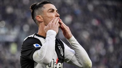 Usia 35 Tahun Cristiano Ronaldo Vs Para Pemain Top Dunia