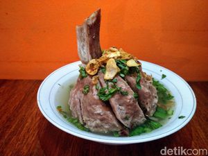 Nikmat! Bakso Konro dan Bakso Rendang Racikan Mantan Tentara