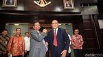 Satukan Tangan! Mahfud Md dan Pimpinan KPK Siap Perangi Korupsi