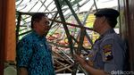 Ngeri! Atap 4 Ruang Kelas di SD Palebon 01 Semarang Roboh