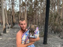 Potret Viral Kebakaran Australia yang Ngeri dan Mengharukan