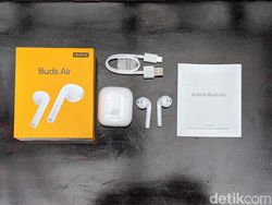 Wujud Earphone TWS Murah Realme Buds Air