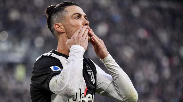 Ronaldo Kejar Rekor Batistuta di Liga Italia