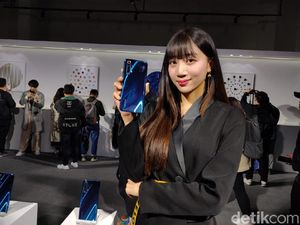 Wujud Realme X50, Ponsel 5G Murah Meriah