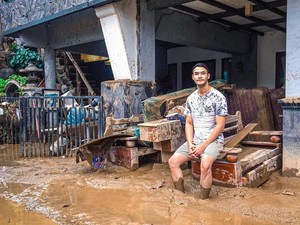 Hampir Sebulan Banjir Bekasi, Rumah Kevin Andrean Masih Berlumpur