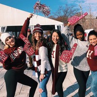 Sienna memang mendapatkan cukup banyak uang dari AdSense dan mempromosikan berbagai brand di YouTube dan Instagram-nya. Tak digunakan hanya untuk senang-senang, Sienna bahkan sudah menabung untuk pensiun dengan penghasilannya. Foto: Instagram @siennasanter