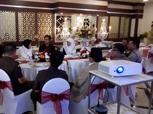 DPRD Apresiasi Risma Siapkan Gudang Logistik Tanggulangi Bencana