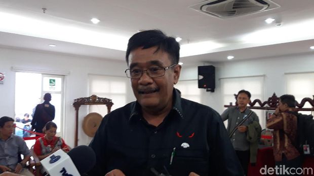 Eks Gubernur DKI Jakarta Djarot Saiful Hidayat (Rahel Narda/detikcom) Eks Gubernur DKI Jakarta Djarot Saiful Hidayat (Rahel Narda/detikcom)