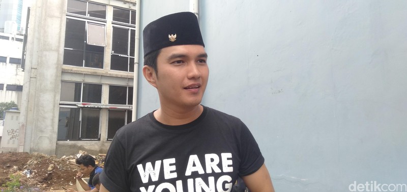 Perjuangan Aldi Taher Dalam Melawan Kanker.