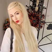 Sangat lucu dan sedih pada saat yang sama bahwa orang-orang mengenal saya diseluruh dunia sebagai Barbie. Beginilah cara saya diperlakukan dimana-mana, seolah-olah saya memang seperti itu, kata Valeria menurut laporan CEN. Foto: Instagram