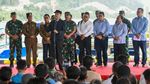 Gaya Jokowi Saat Berkunjung ke Natuna