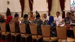 Ekspresi Anies-RK Saat Rapat Bahas Banjir Bareng Jokowi