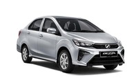 Mobil ini dilengkapi desain bemper yang baru. Dan khusus varian mesin 1.3 liter, bagian rodanya dibekali pelek aluminium 15 inci, dengan bentuk palang 10. Foto: Perodua