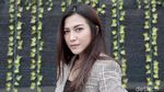 Jatuh Hati dengan Dita Fakhrana dan Senyum Manisnya