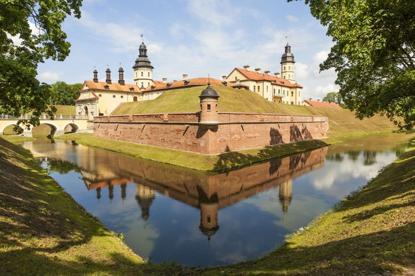 Belarusia memiliki sebuah kastil abad ke-16, Radziwill Castle. Kastil ini adalah yang pertama di Eropa dengan gaya Renaissance. (iStock) Belarusia memiliki sebuah kastil abad ke-16, Radziwill Castle. Kastil ini adalah yang pertama di Eropa dengan gaya Renaissance. (iStock)