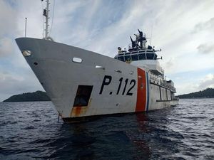 Kemenhub Patroli Gabungan Bareng Tim Pengamanan Laut Natuna