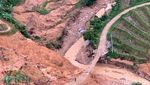 Sukajaya Terisolir, Bantuan Dikirim Pakai Helikopter
