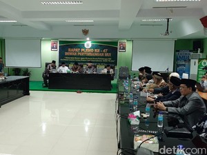 Kunjungi MUI, Menag Bicara Modernisasi: Salah Kalau Islam Teriak Anti Aseng