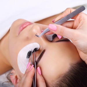 Mencoba Eyelash Extension Anti Bakteri di Nash Eyelash Mencoba Eyelash Extension Anti Bakteri di Nash Eyelash
