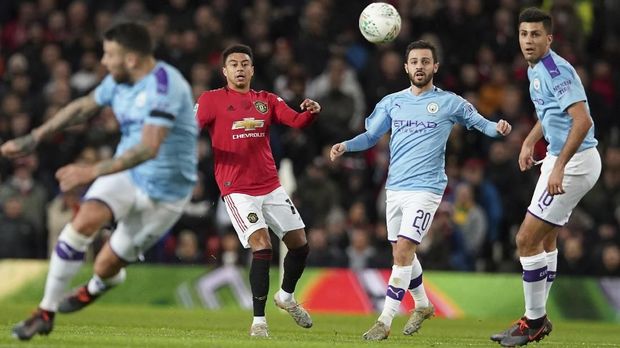 Manchester City kalah 1-2 dari MU di pertemuan pertama.