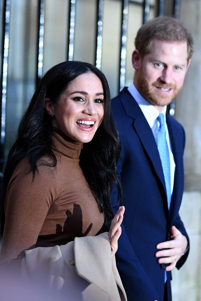 Desember 2019, Pangeran Harry dan Meghan Markle absen di misa Natal keluarga besar Kerajaan Inggris yang telah menjadi tradisi. Bersama Archie, mereka justru menghabiskan liburan akhir tahun di Kanada. (Foto: DANIEL LEAL-OLIVAS - WPA Pool/Getty Images)