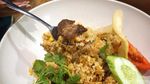 Enaknya Bakmi Bakso dan Nasi Goreng Cingur di Warung Kekinian