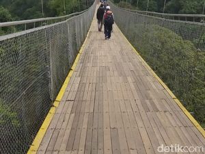Jembatan Gantung Terpanjang di ASEAN Tutup Setelah Lebaran