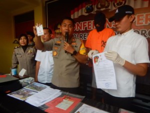 Guru SD Ditangkap Karena Jadi Calo CPNS dengan Uang Pelicin Rp 30 Juta