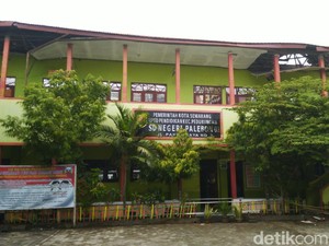 Tim Labfor Investigasi Robohnya Atap SDN Palebon 01 Semarang