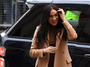 Vokal Isu Lingkungan, Meghan Markle dan Harry Ketahuan Naik SUV Boros BBM