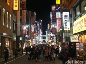 Cegah Kekacauan saat Malam Halloween, Shibuya dan Shinjuku Larang Miras