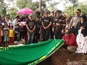 Makam Lina Dibongkar untuk Kepentingan Autopsi