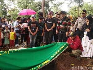 Teddy Siap Dengarkan Langsung Hasil Autopsi Lina Hari Ini