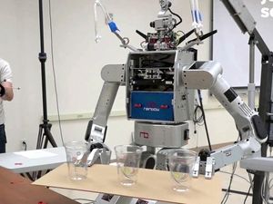 Super Canggih! 5 Robot Ini Jago Goreng Telur hingga Salad Buat Sarapan