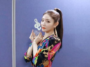 Staf Positif Virus Corona, Chung Ha Batal Tampil di Head in the Clouds Jakarta