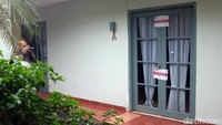 Penyegelan ruang kerja tersebut terjadi usai komisioner KPU Wahyu Setiawan terjaring OTT KPK.