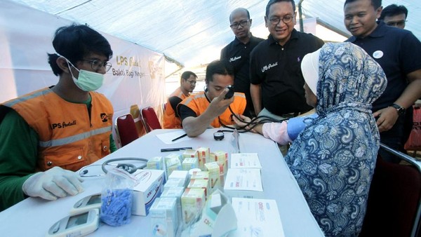 Layanan Kesehatan Gratis untuk Korban Longsor Sukajaya