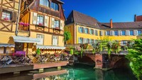 Cantiknya Desa Colmar memang mirip dunia dongeng ya. (iStock)