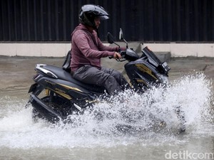 Banjir di Pondok Ungu Bekasi Surut, Lalin Kembali Normal