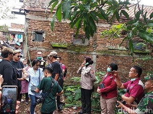 Video Proses Pembongkaran Makam Lina