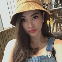 Pada saat itu, Aska Ongi sudah hamil empat bulan. Kemudian dia menikah dengan Aliff Alli, namun pernikahan itu hanya bertahan enam bulan. Foto: Instagram Aska Ongi