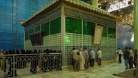 Mausoleum Ruhollah Khomeini merupakan makam Ayatollah Ruhollah Khomeini, pendiri Republik Islam Iran, dan keluarganya, bersama dengan tokoh-tokoh politik lainnya. Makam ini adalah situs ziarah penting di Iran. (iStock)
