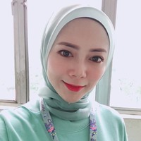 Agar berhasil, jangan menyerah meski hanya sedetik. Teruslah berusaha meskipun kamu mungkin gagal berkali-kali. Hal pertama yang harus kamu lakukan adalah mengatur impianmu. Tidak ada yang salah dengan mencoba. Jika kamu masih muda dan ingin menjadi streamer, kamu harus terus berusaha dan membuktikan diri kepada dunia!, terang Lynda. Foto: Facebook