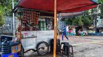 Duh! Trotoar Grogol Dijajah PKL